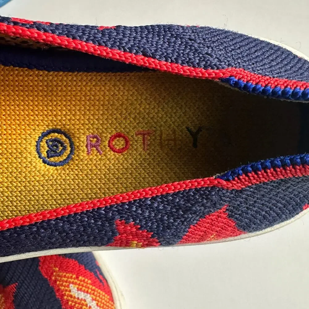 Rothys Flame Sneakers Kids Size 2 Navy Red Round Toe Knit Slip-on Comfort Shoe